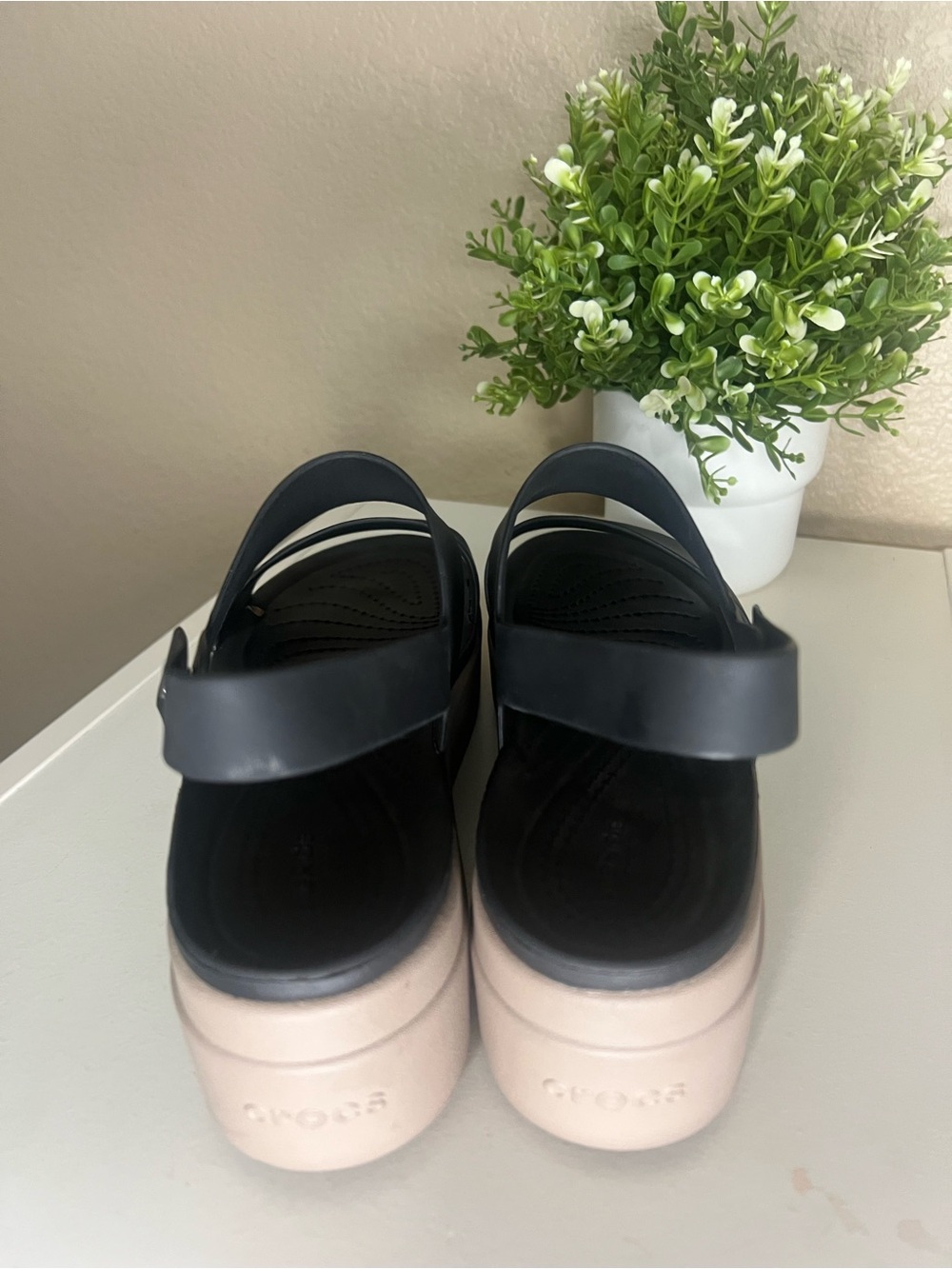 CROCS LiteRide Black Slingback Sandals - Picture 6 of 7
